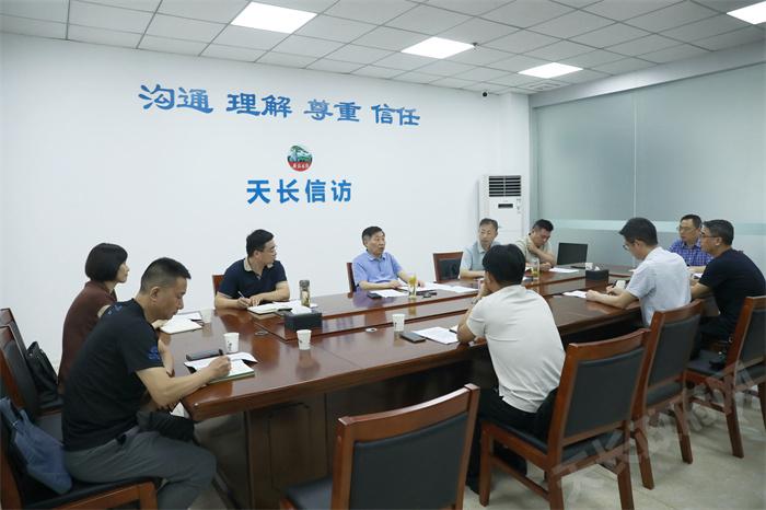 贺家平在开展领导干部大接访时强调：强化基层治理 夯实为民情怀 解决好群众急难愁盼问题